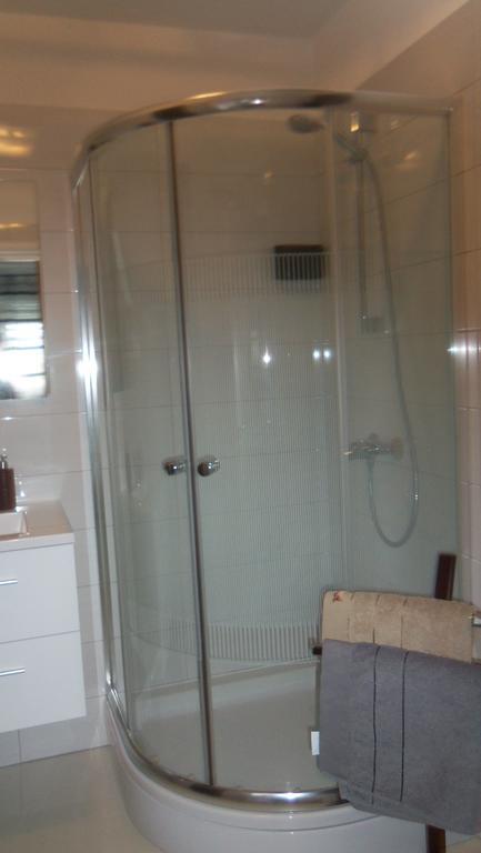 Luxury Spa Apartment Luna Njivice Exterior photo